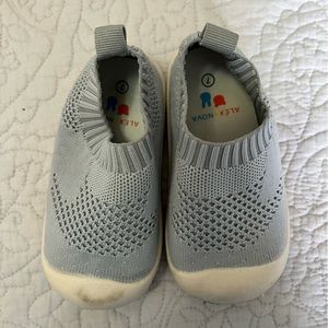 Alex + Nova Skipper Mesh Shoes